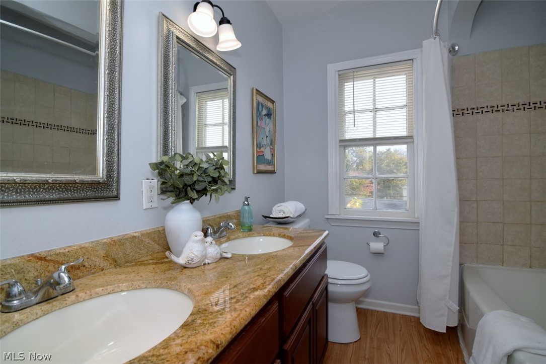3625 Glencairn Road Shaker Heights OH 44122