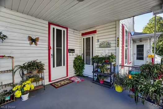 429 W Main Street Geneva OH 44041