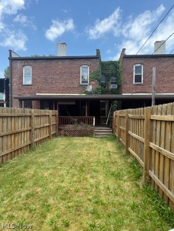 4309 Clinton Avenue Cleveland OH 44113