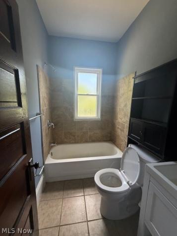 4309 Clinton Avenue Cleveland OH 44113