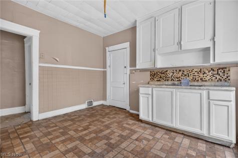12000 Kinsman Road Cleveland OH 44120