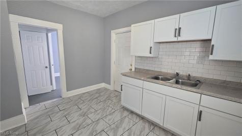 3430 E 119th Street Cleveland OH 44120
