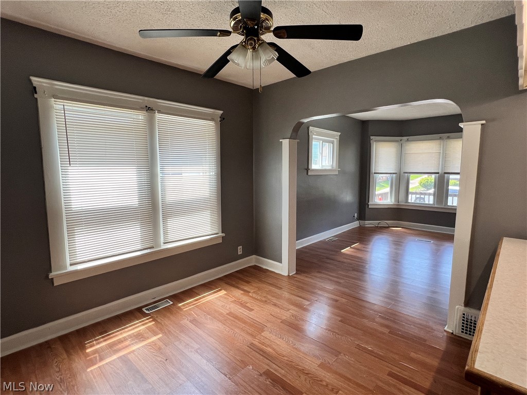 4385 W 50th Street Cleveland OH 44144