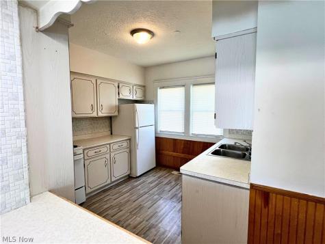 4385 W 50th Street Cleveland OH 44144