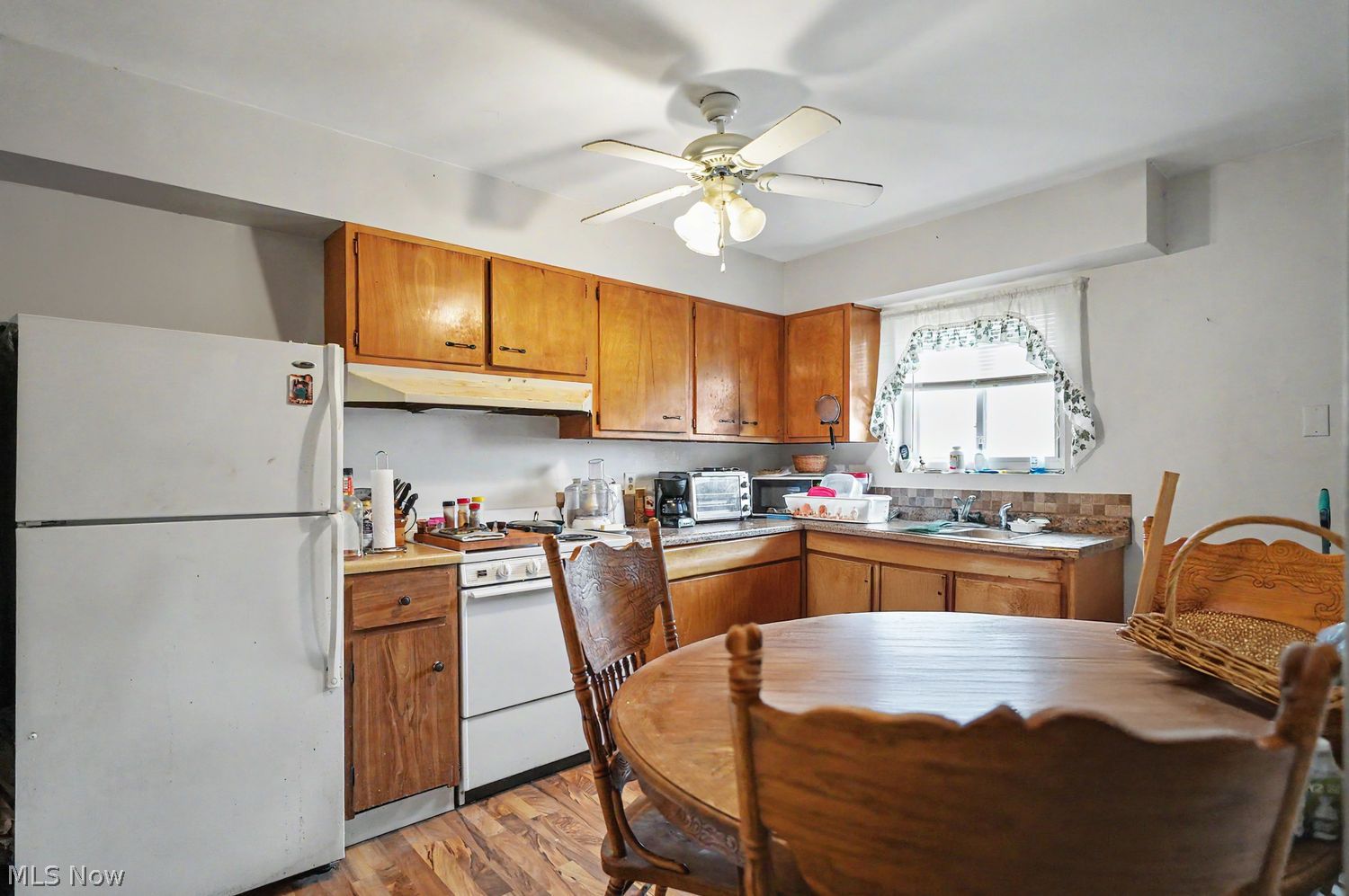 1991 - 1993 Daniels Avenue Akron OH 44312