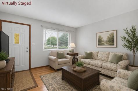 1991 Daniels Avenue Akron OH 44312