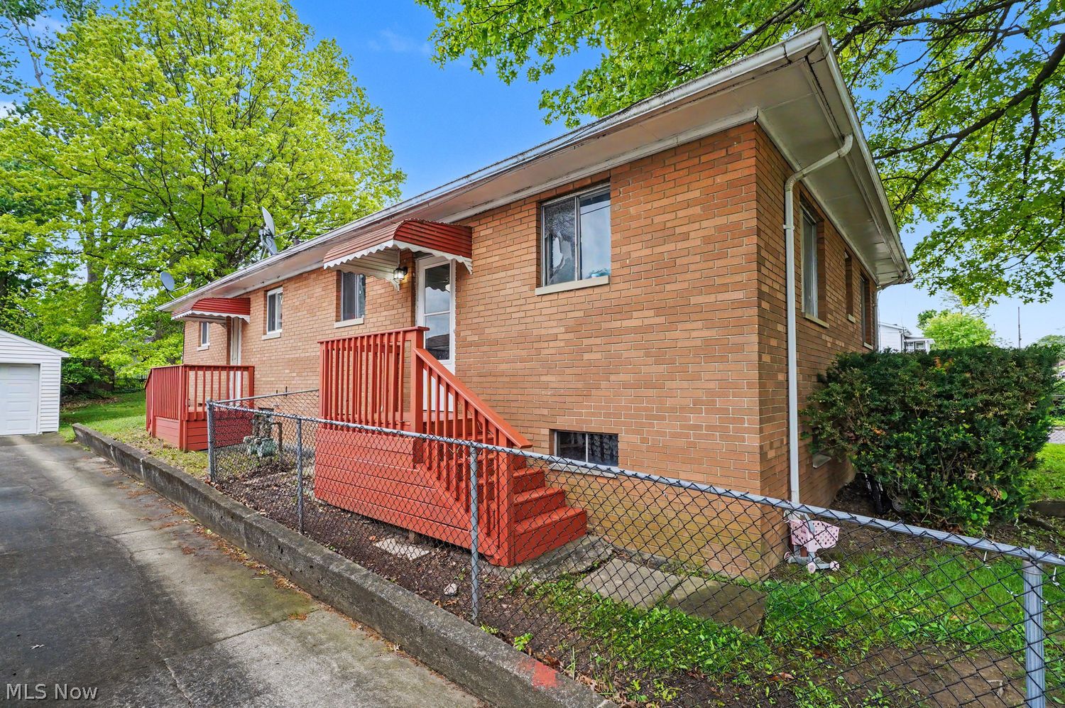 1991 - 1993 Daniels Avenue Akron OH 44312
