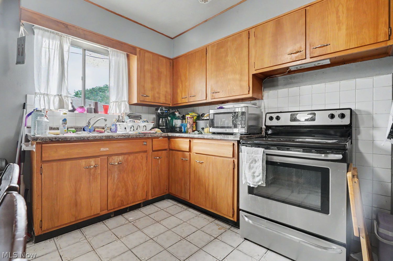 1991 - 1993 Daniels Avenue Akron OH 44312