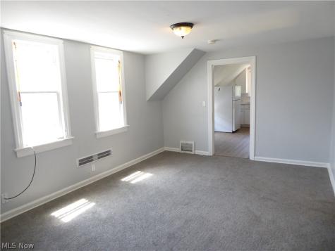3336 W 54th Street Cleveland OH 44102