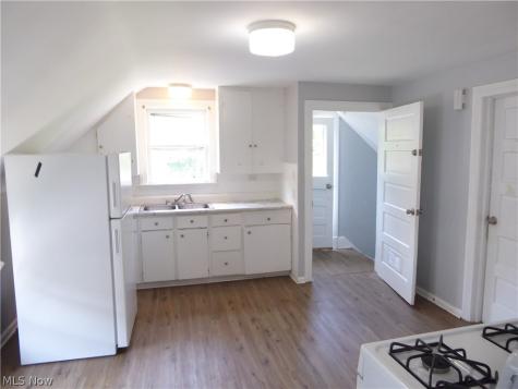 3336 W 54th Street Cleveland OH 44102