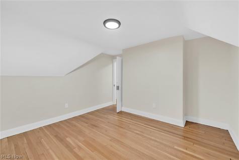 967 Oakland Avenue Akron OH 44310