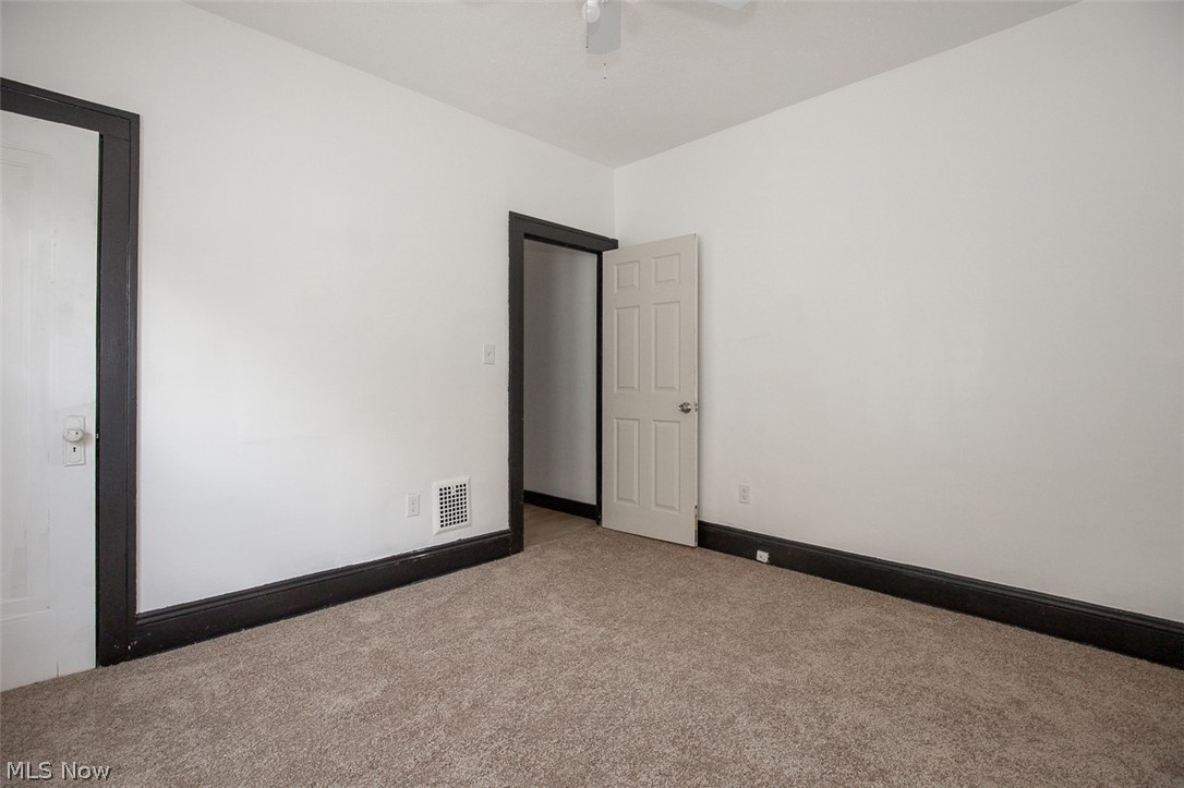 3692 E 146th Street Cleveland OH 44120