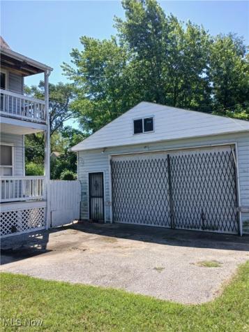 6316 Lexington Avenue Cleveland OH 44103