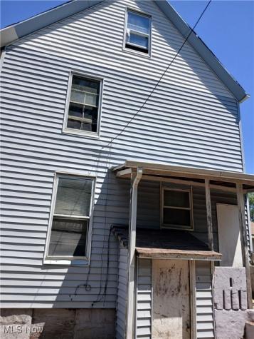 6316 Lexington Avenue Cleveland OH 44103