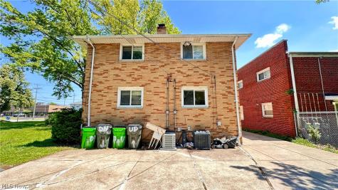 1434 E 222nd Street Euclid OH 44117