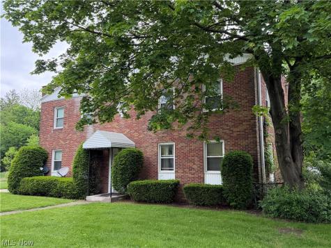 2011 W Market Street Akron OH 44313