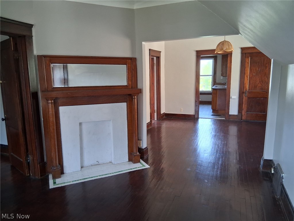 930 Evangeline Road Cleveland OH 44110