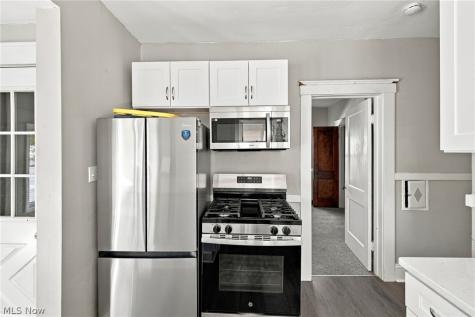 1604 - 1606 Cordova Avenue Lakewood OH 44107