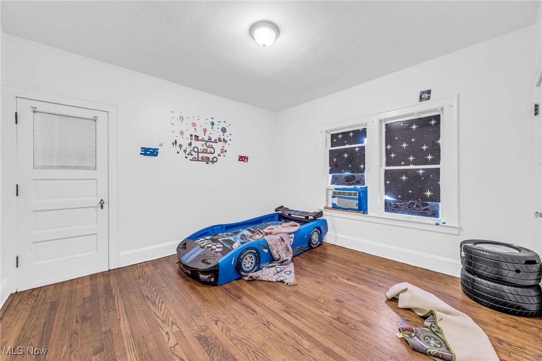 2287 Ogontz Avenue Lakewood OH 44107