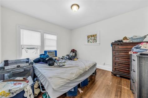 2287 Ogontz Avenue Lakewood OH 44107