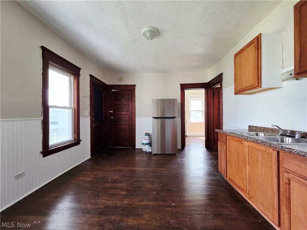 3801 Mapledale Avenue Cleveland OH 44109