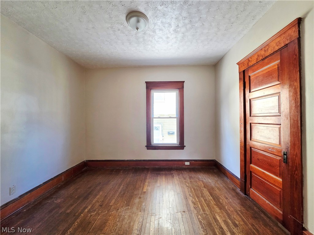 3801 Mapledale Avenue Cleveland OH 44109