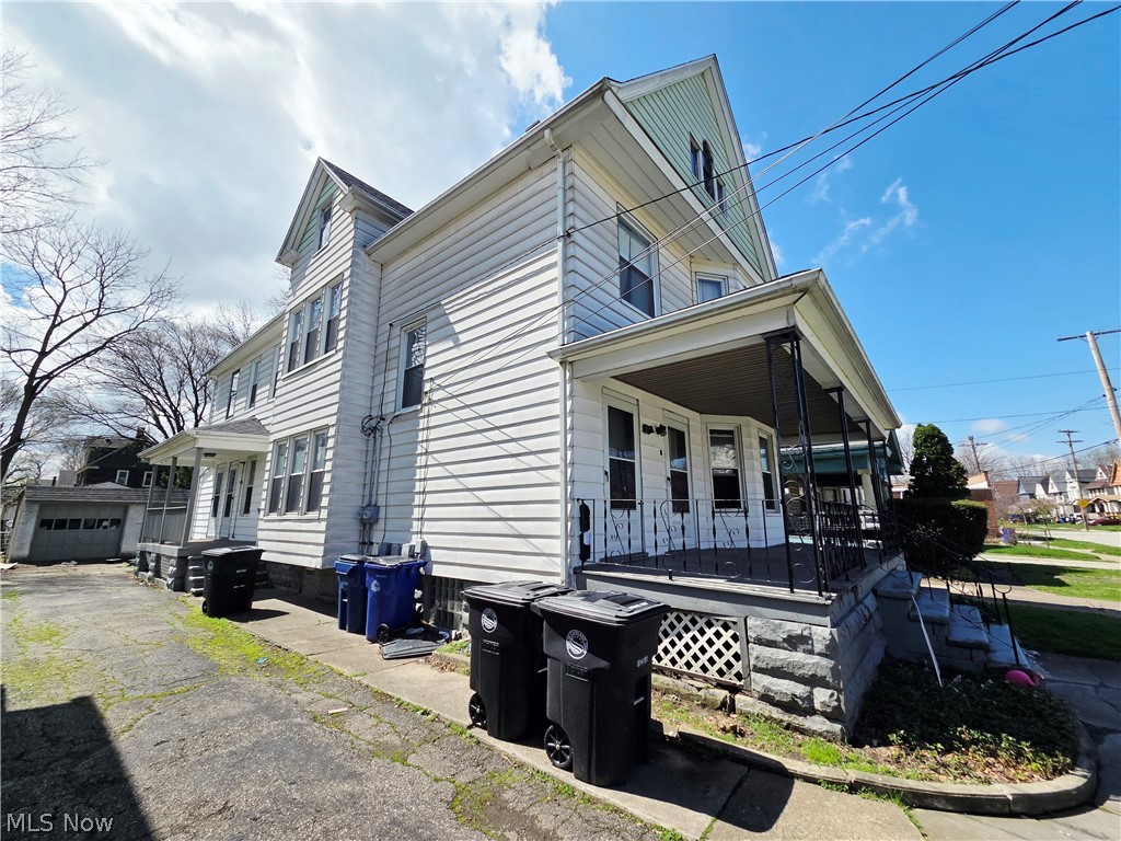 3801 Mapledale Avenue Cleveland OH 44109