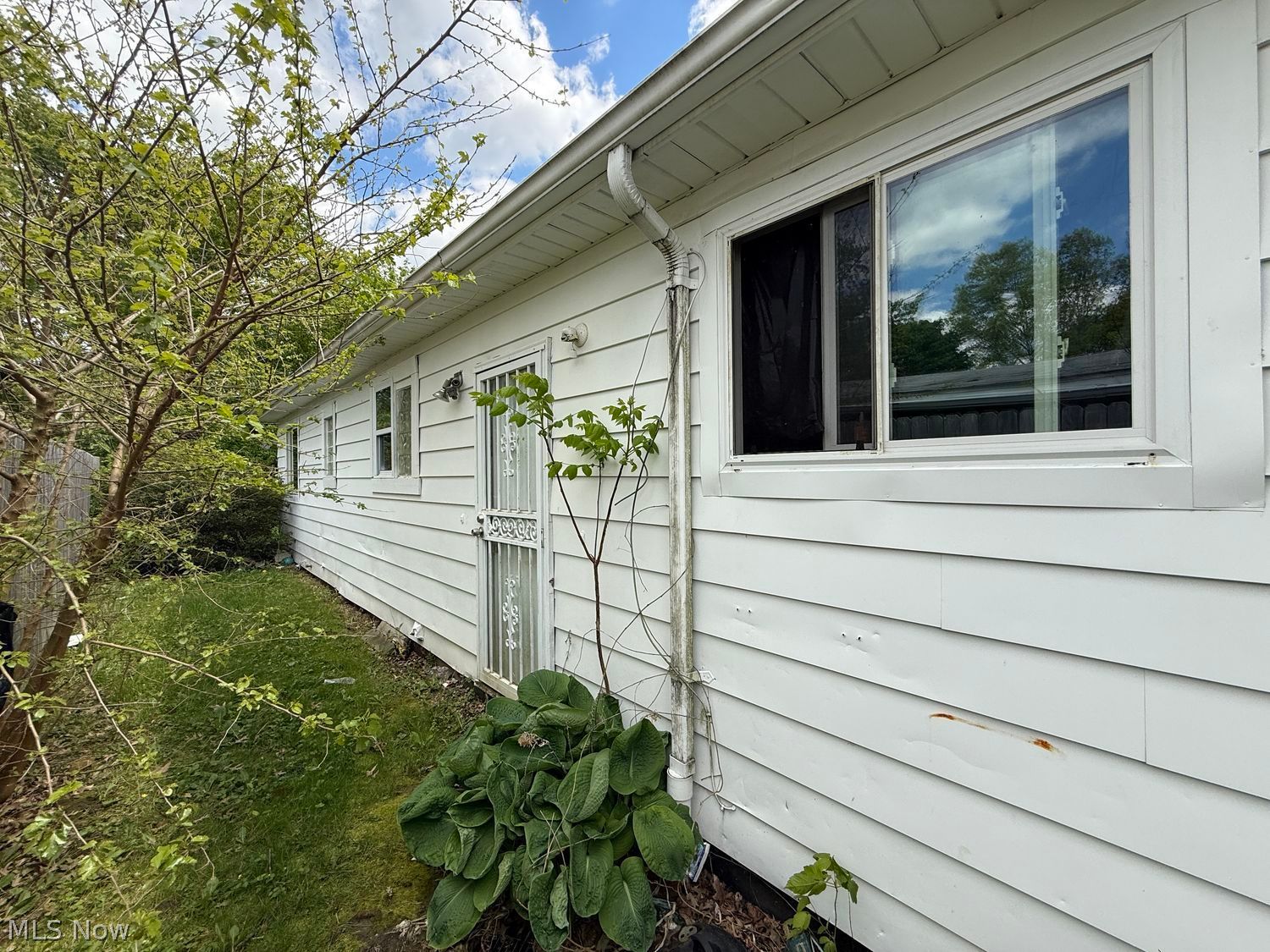 645-647 Van Everett Avenue Akron OH 44306