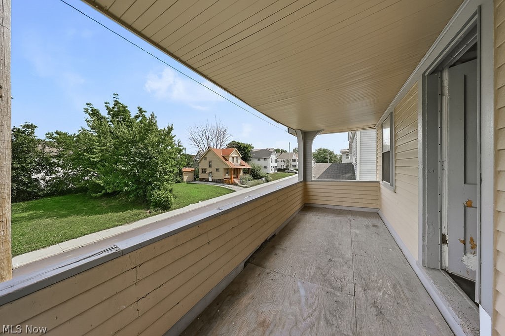 11702 Honeydale Avenue Cleveland OH 44120