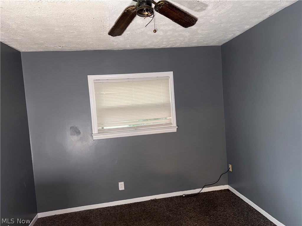 2115 W 95th Street Cleveland OH 44102