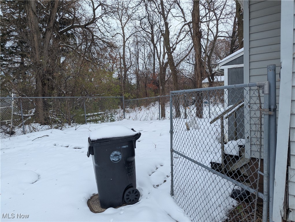 10005 Cumberland Avenue Cleveland OH 44104