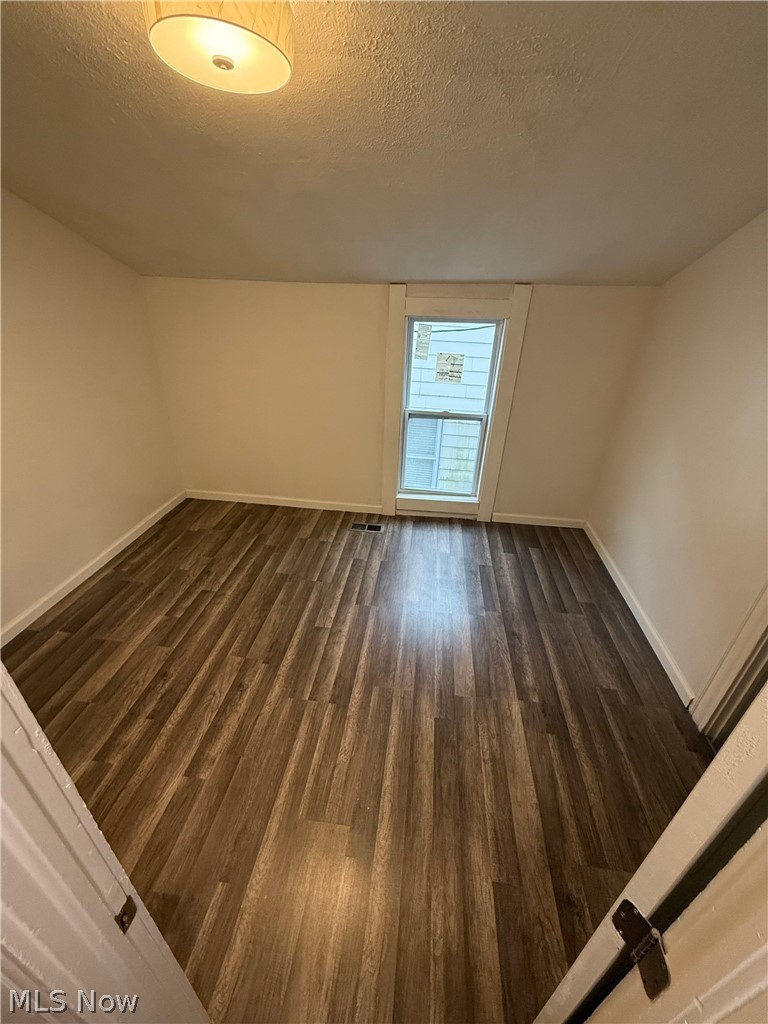 1604 Newman Avenue Lakewood OH 44107