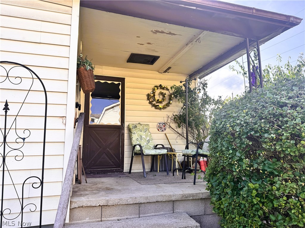 275 21st Street NW Barberton OH 44203