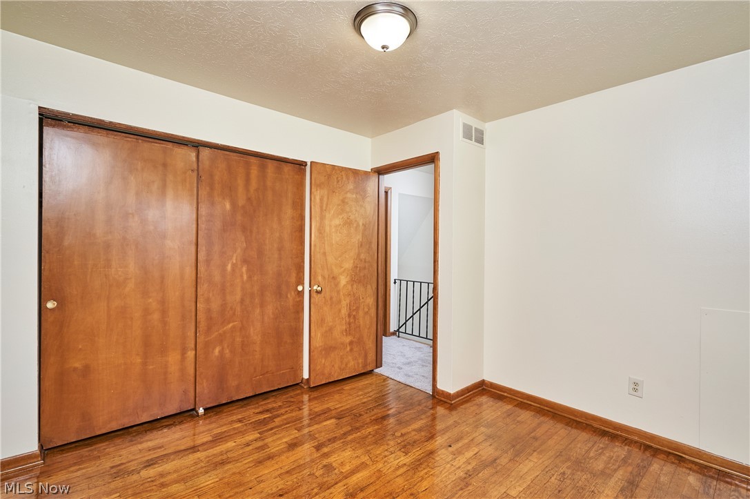 926 Russell Avenue Akron OH 44307