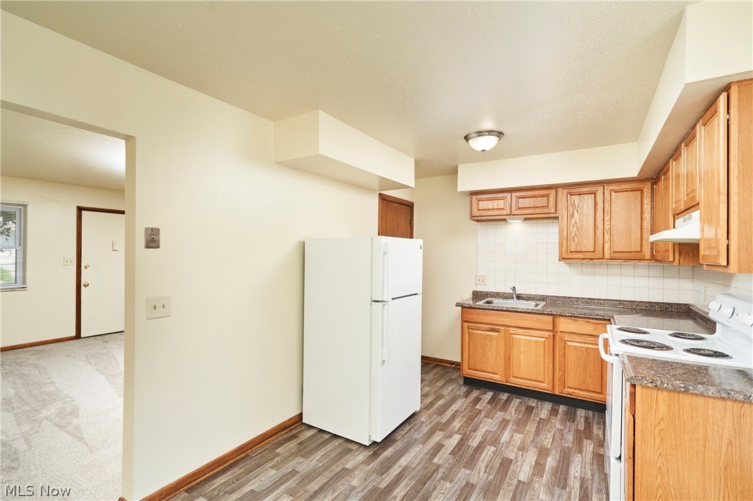 926 Russell Avenue Akron OH 44307