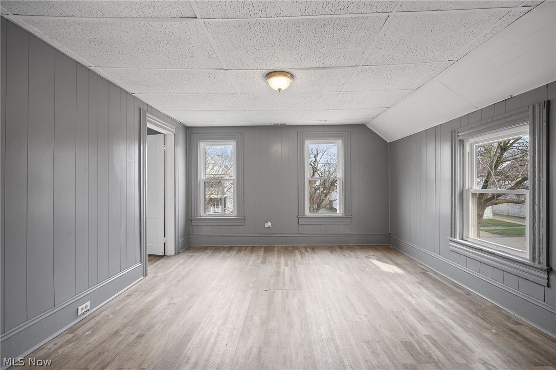 2180 W 83rd Street Cleveland OH 44102