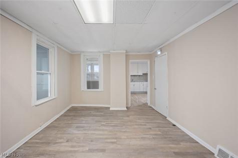 2180 W 83rd Street Cleveland OH 44102