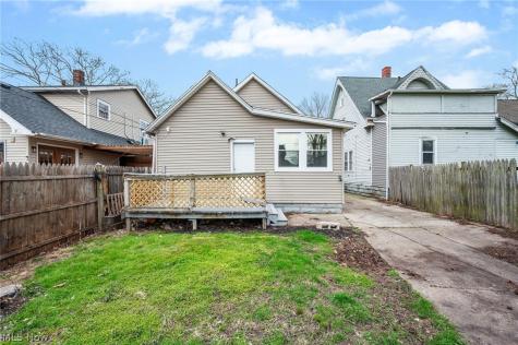 2180 W 83rd Street Cleveland OH 44102