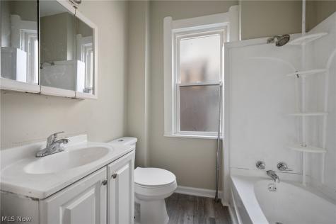 2180 W 83rd Street Cleveland OH 44102