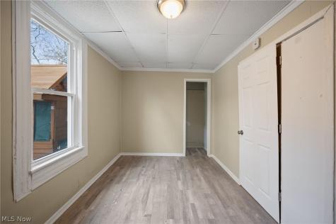 2180 W 83rd Street Cleveland OH 44102