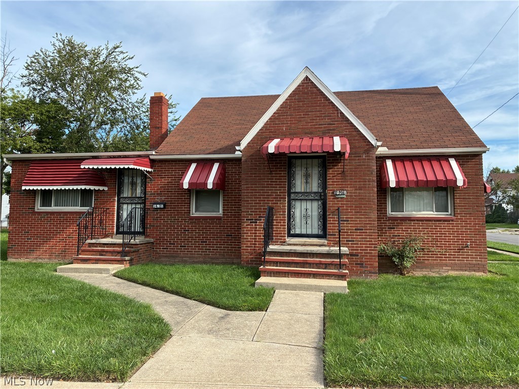 14323 Harvard Avenue Cleveland OH 44128