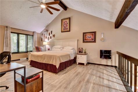3153 N River Road Stow OH 44224