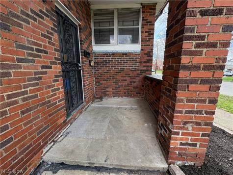 15501 Judson Drive Cleveland OH 44128