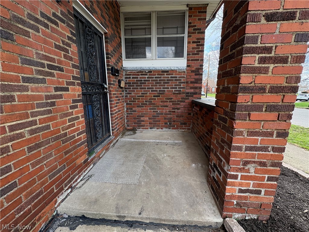 15501 Judson Drive Cleveland OH 44128