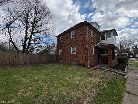 15501 Judson Drive Cleveland OH 44128