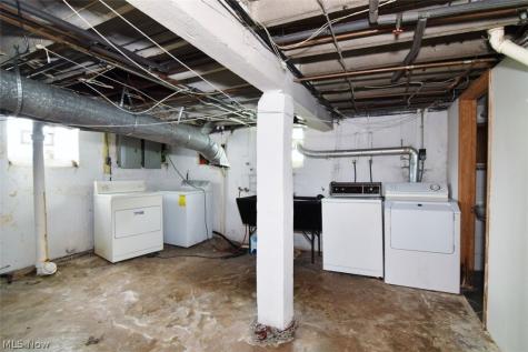3186 W 88th Street Cleveland OH 44102