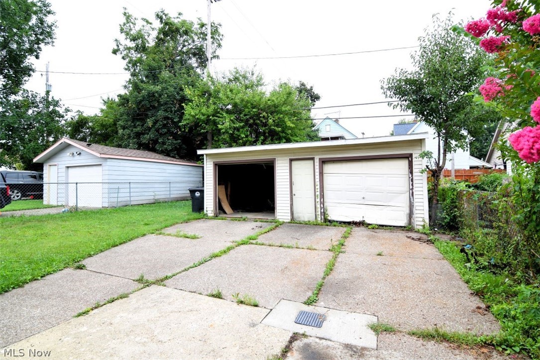 3186 W 88th Street Cleveland OH 44102