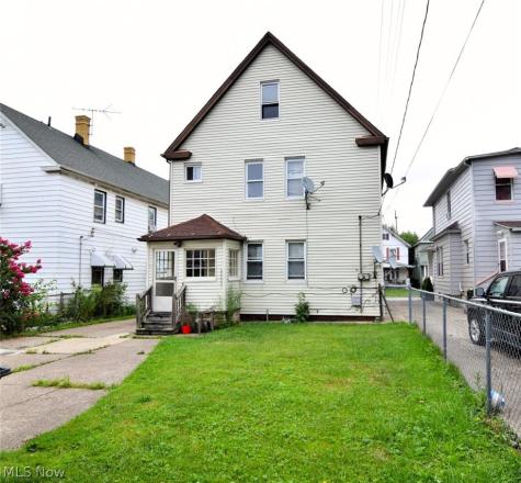 3186 W 88th Street Cleveland OH 44102
