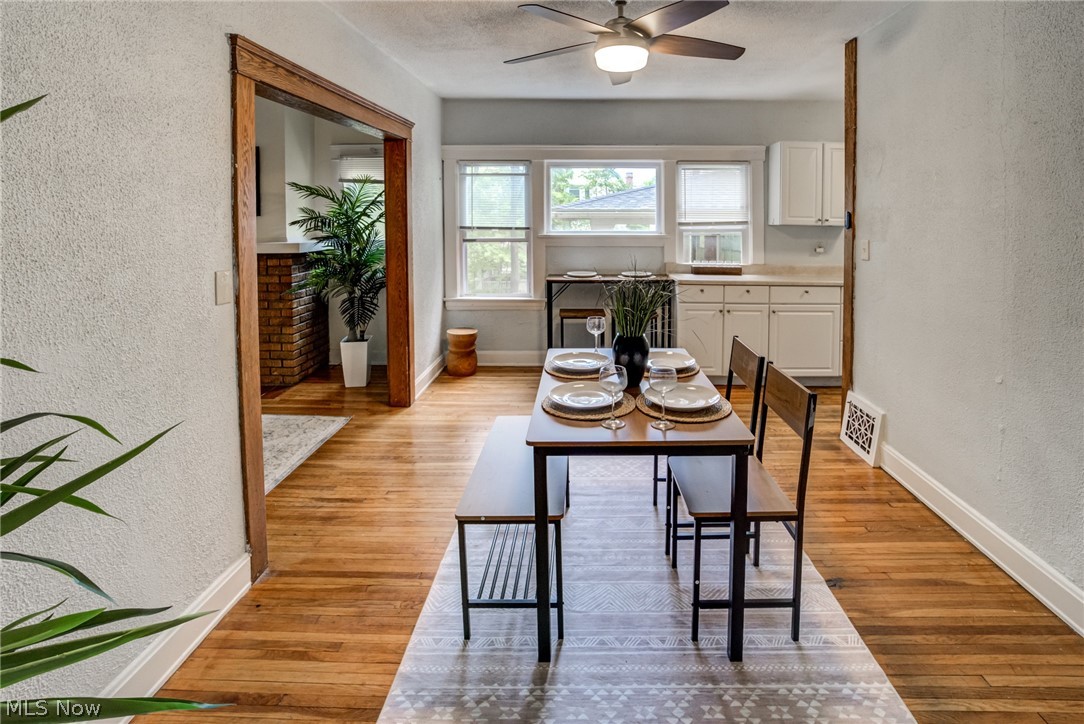 2245 Bellfield Cleveland Heights OH 44106