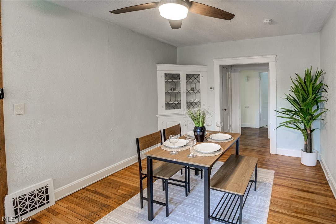 2245 Bellfield Cleveland Heights OH 44106